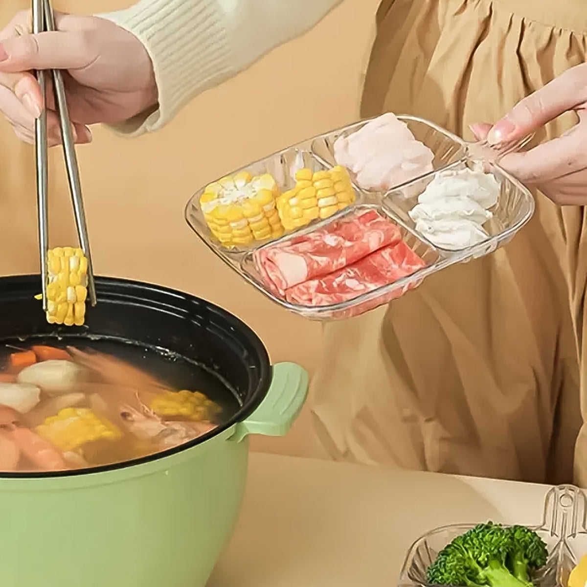 Fs Kitchen Tray Racket Plastic Kitchen Trays for Serving (4 Compartment / 1 Pc) – Tarika’z