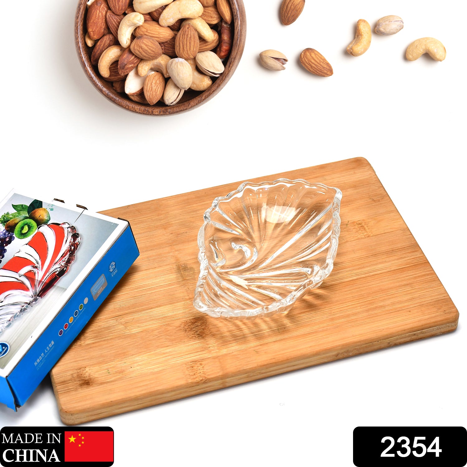 2354 Leaf Shaped Glass Serve Tray Of Snacks Mukhwaas And Ice Cream.