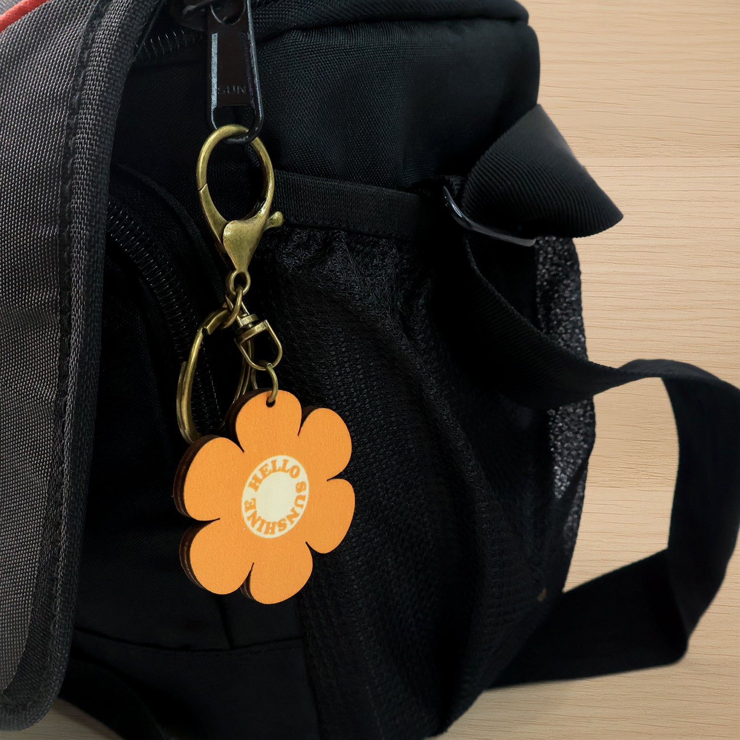 Cute Flower-shaped Keychain (Mix Design  1 Pc)