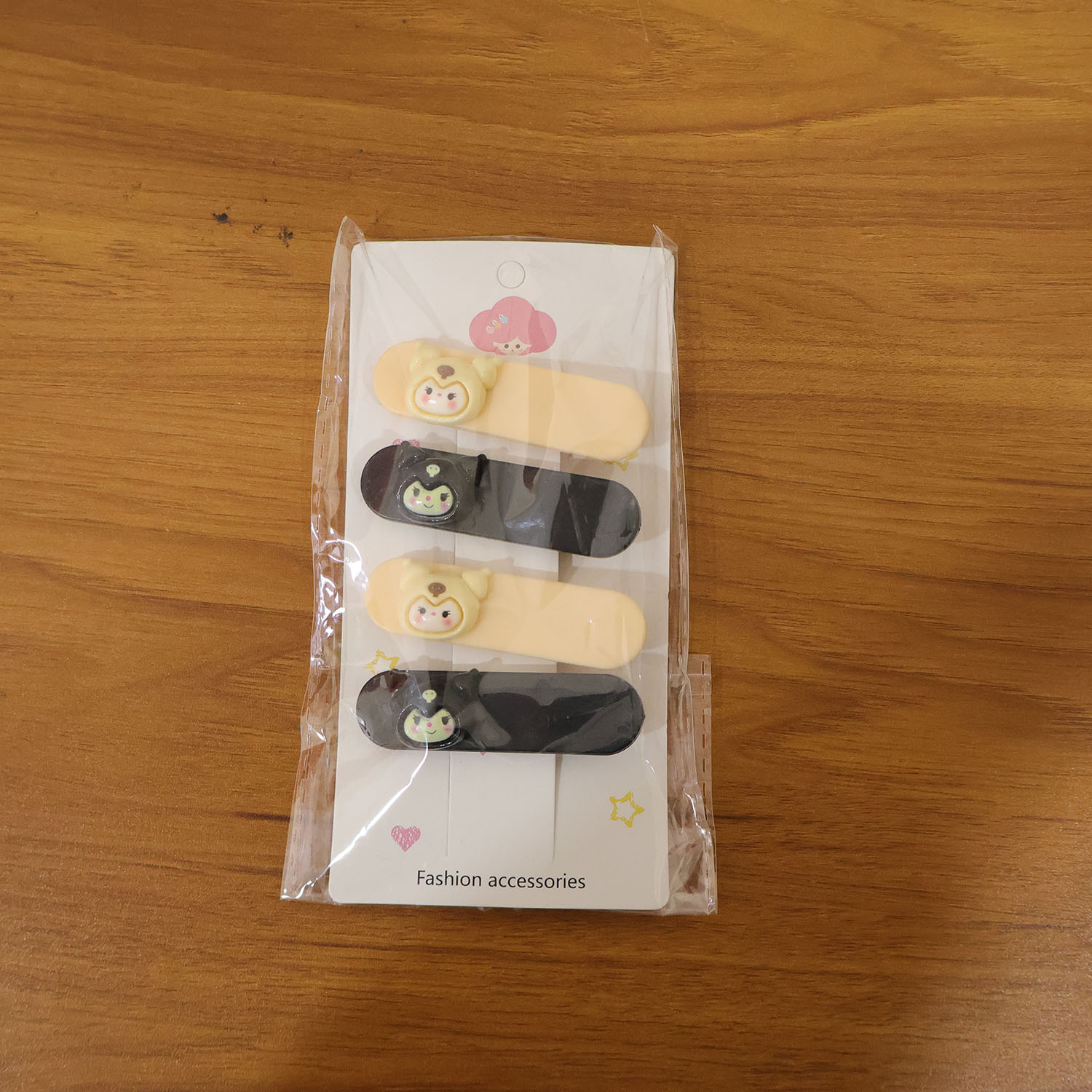 Cute Cartoon Character Decorative Hair Clips Set (4 Pc)