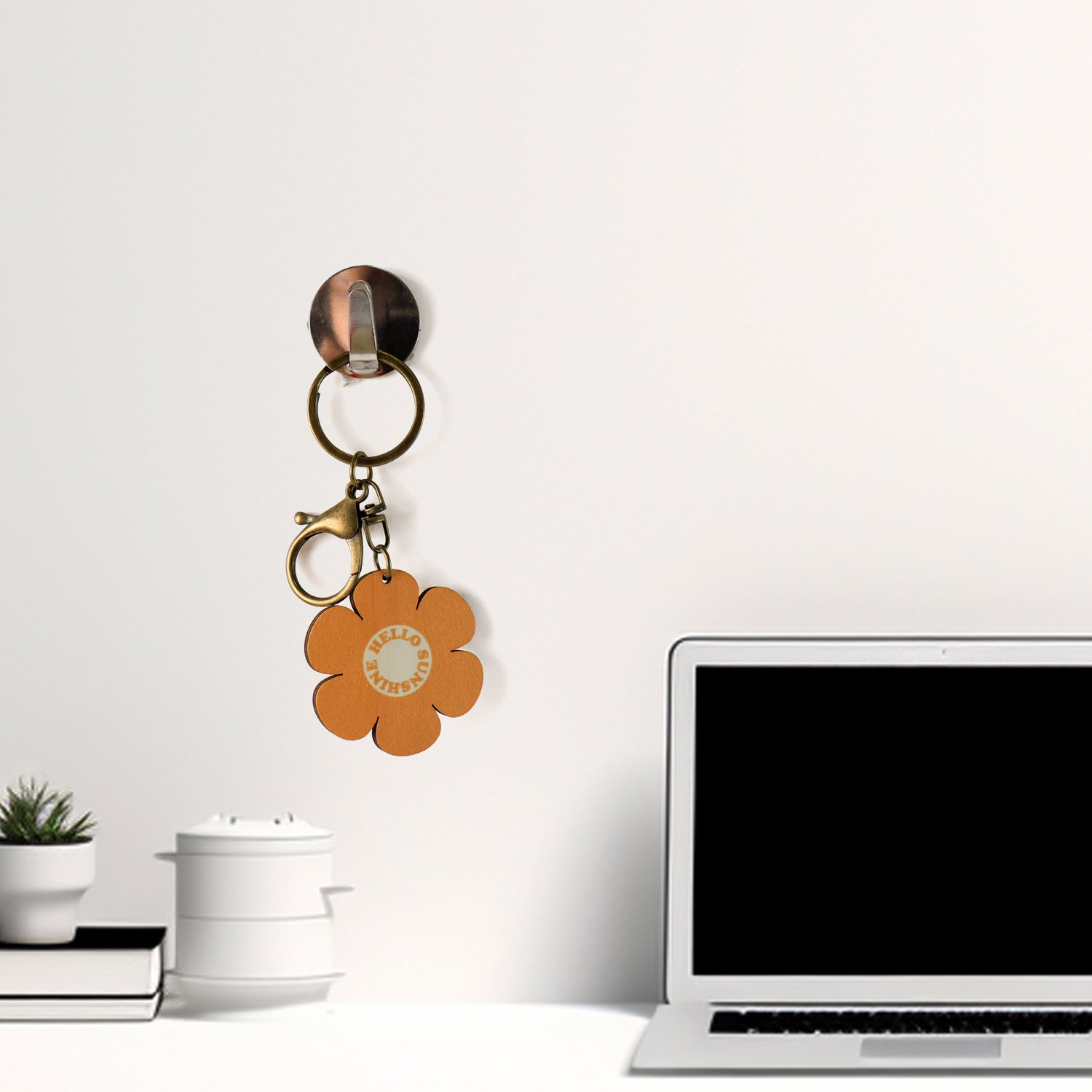 Cute Flower-shaped Keychain (Mix Design  1 Pc)