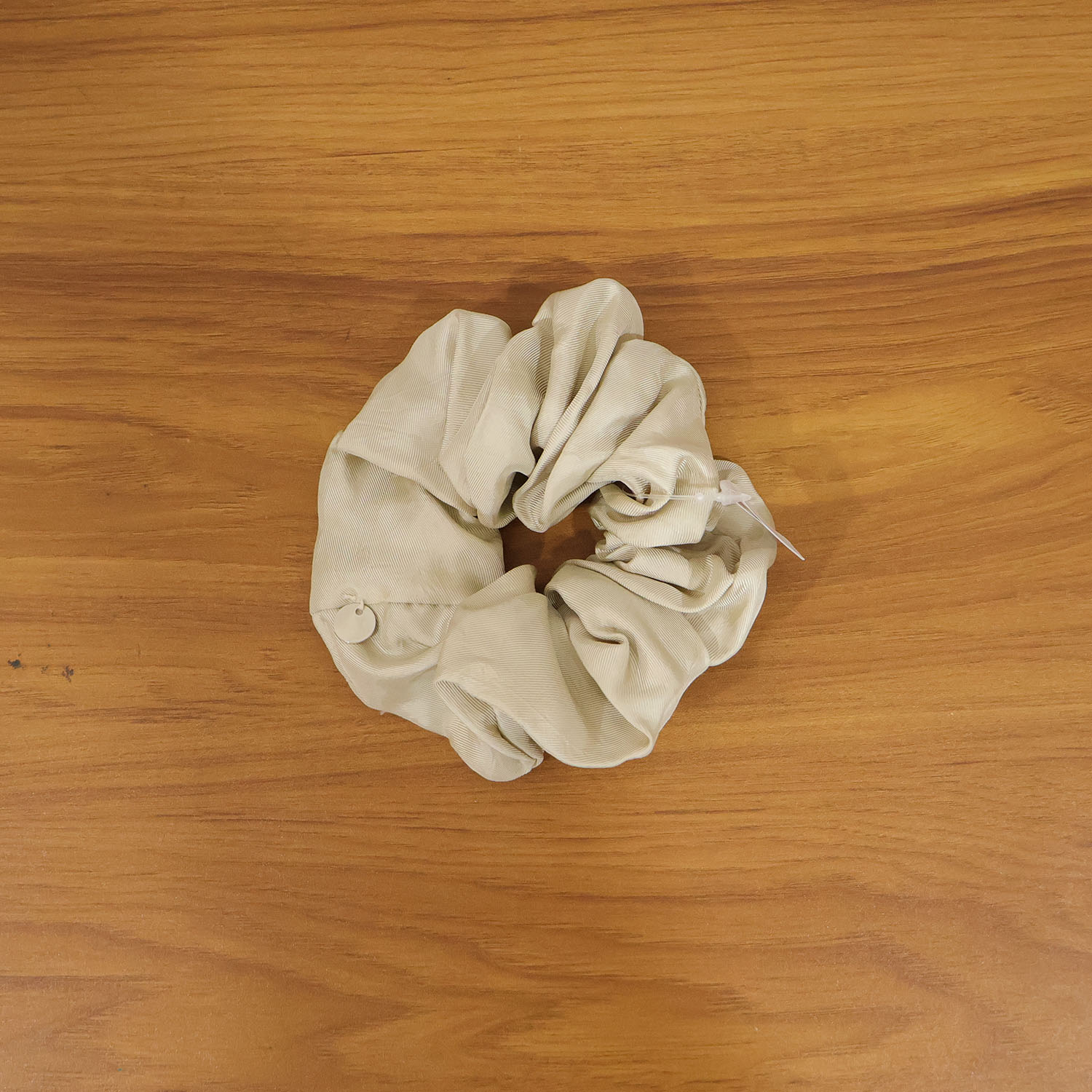 Premium Soft Fabric Hair Scrunchie (1 P)
