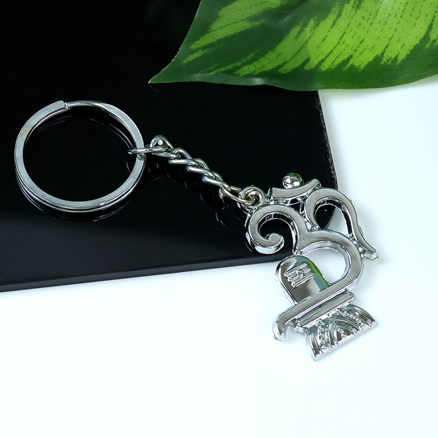 Shivling Trishul Metal Keychain Set (5 Pc Mix Design)