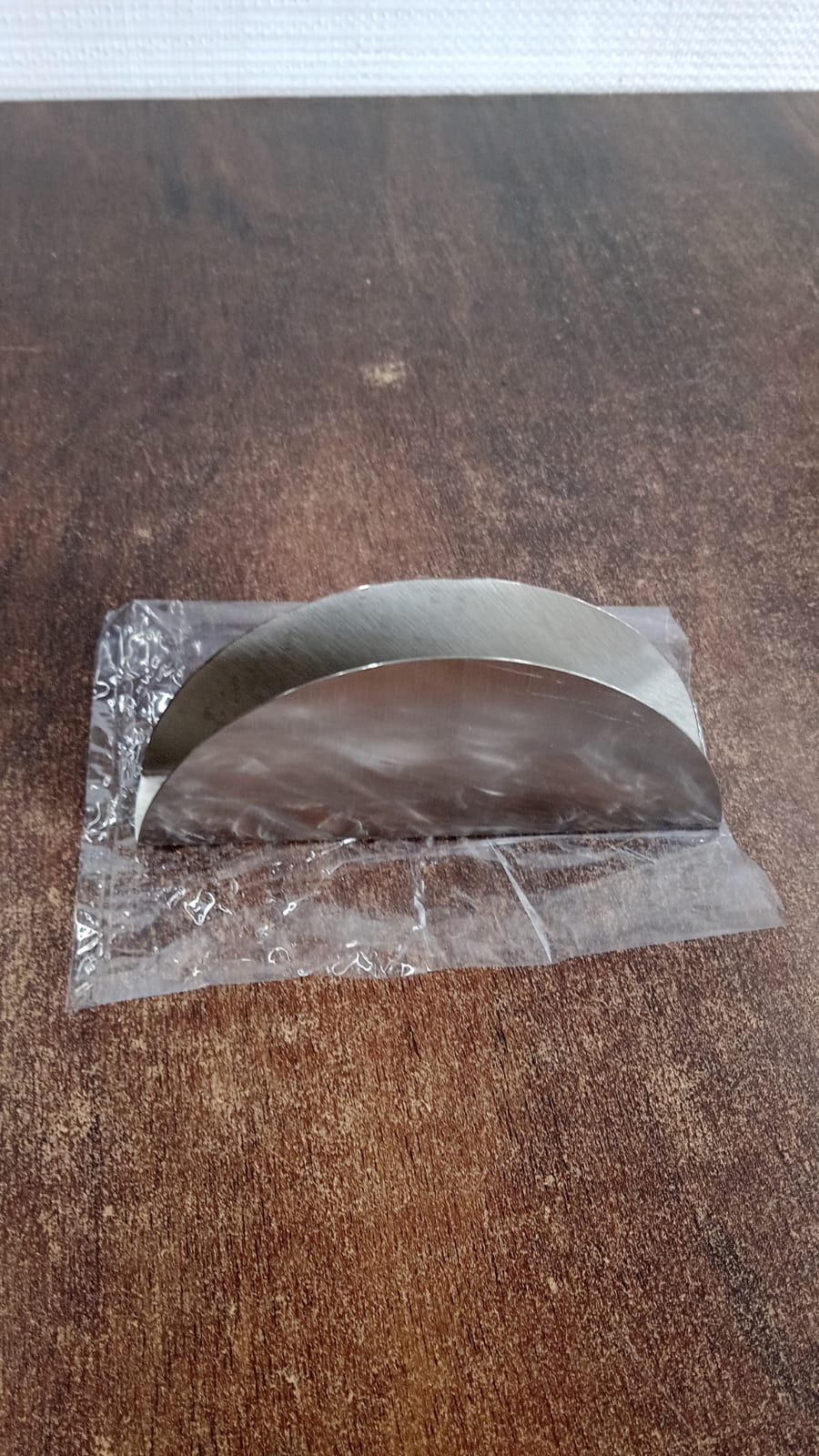 Stainless Steel Half-Moon Shaped Tissue Paper Napkin Holder Stand (1 Pc)